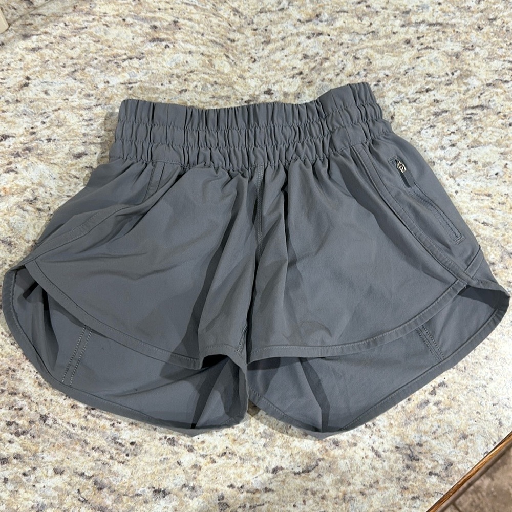 Lululemon Tracker Short 4”
